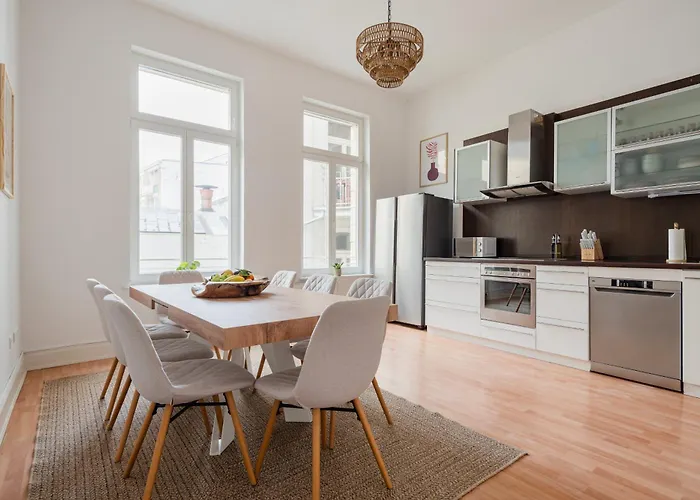 Alster Boho Apartment auf 150qm für bis zu 9 Gäste Hamburg